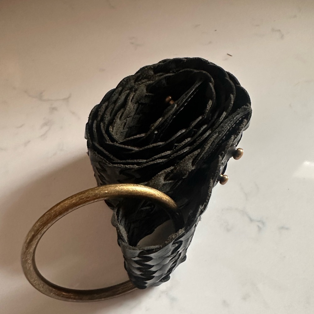 Vintage Black Woven Leather Belt | Brass O-ring Buckle | Boho Western Wide Belt - Picture 4 of 6